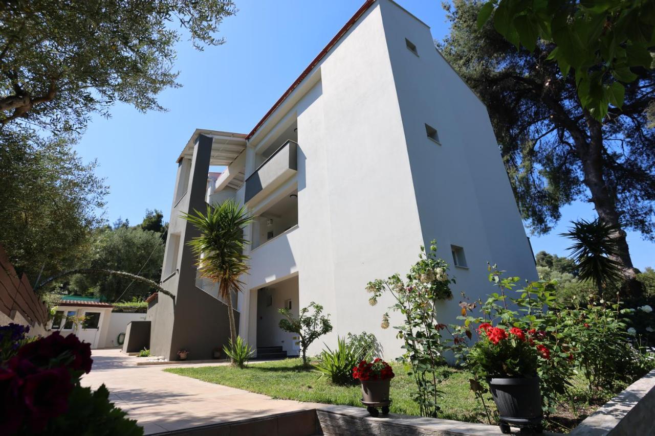 Avra Studios Paliouri Esterno foto